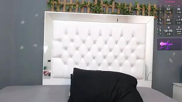 Freechat brendamaz on StripChat