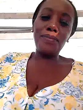 Private BustieMandy on StripChat