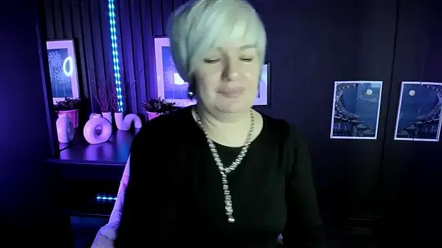 StripChat CarmenSoft is Freechat CarmenSoft — Let's do warm conversation Carmen ;)