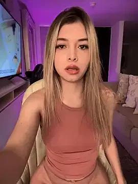 Private carolina__star on StripChat