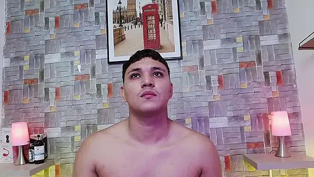 Freechat couple_lovelyds on StripChat