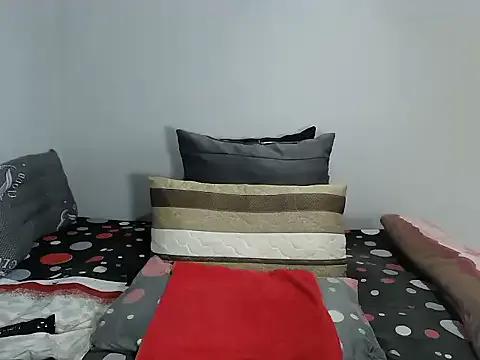 Freechat CreamBum1xx on StripChat