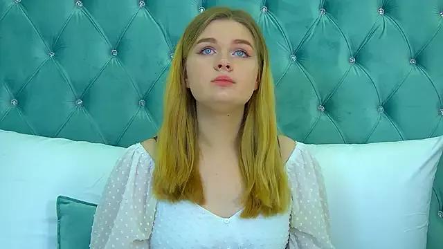 Private CrystalLyons on StripChat