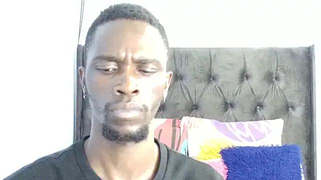 Group Dandelion_enigman on StripChat