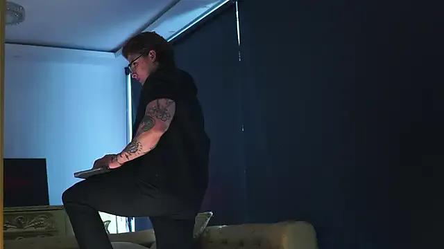 Freechat dantecoppolaa_ on StripChat