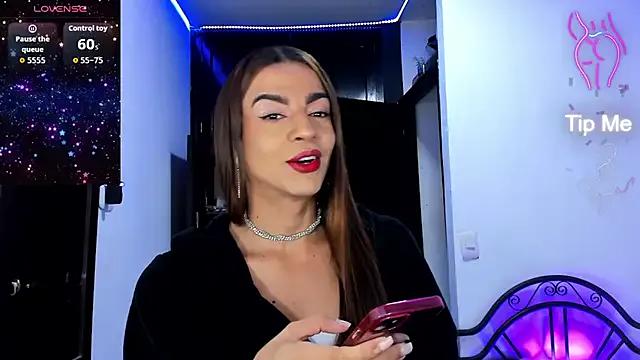 Freechat Dollcatalina on StripChat