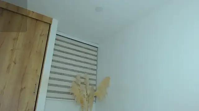 Private dollface17 on StripChat