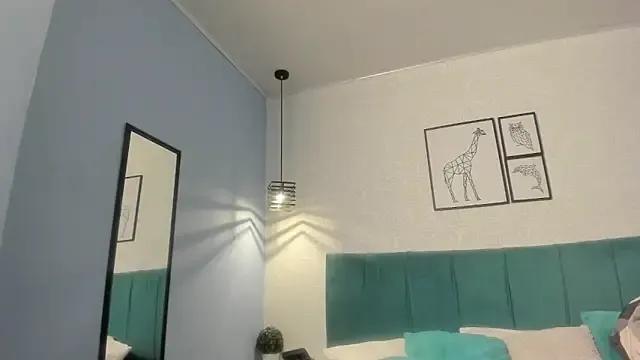 dolly_zoe — Freechat on StripChat