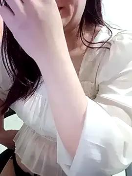 Freechat Elisha_22 on StripChat