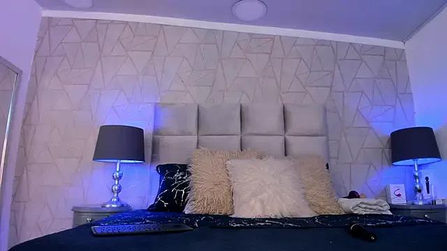 Freechat Emely_florence_ on StripChat