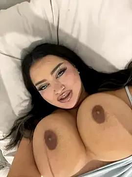 Freechat EmiliaPetrova on StripChat