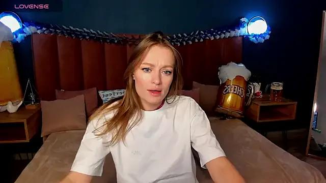 Freechat EvelynPoole on StripChat