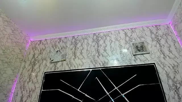 Freechat EXOTIC_EBONY_ on StripChat