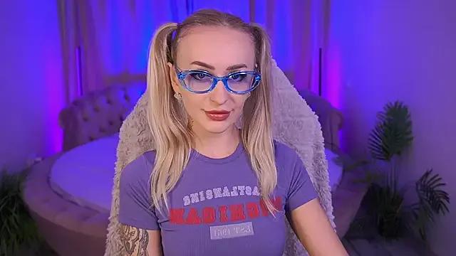 Freechat GraceCandy on StripChat