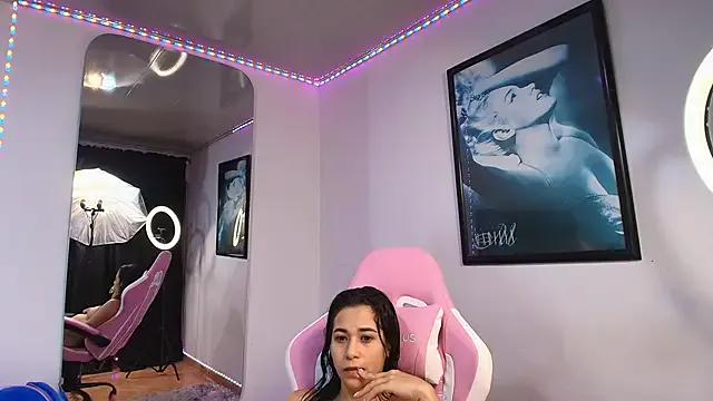 GraceWallace_ — twerking naked