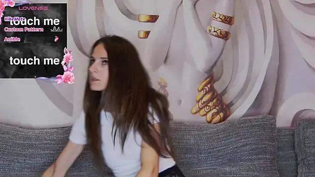 Freechat hailey_peach on StripChat