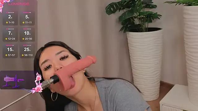 HellyPolly on StripChat 