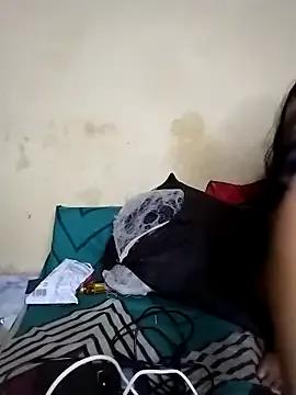 Freechat Hotcherryyyy on StripChat