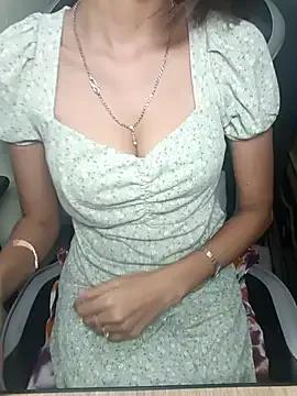 Freechat Isha_Sax on StripChat