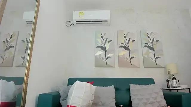 Freechat JOCELYN_SANTANA1 on StripChat