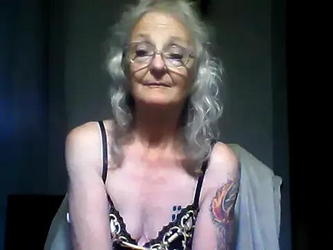 Freechat JoleneDelacroix on StripChat