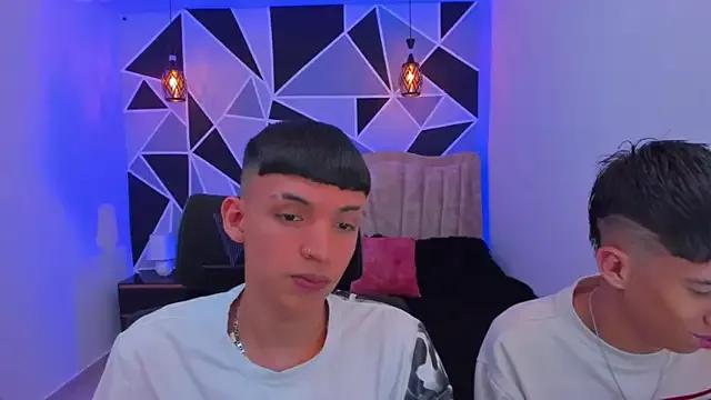 StripChat Juan_Nd_Steven is Private Juan_Nd_Steven — Kiss boys