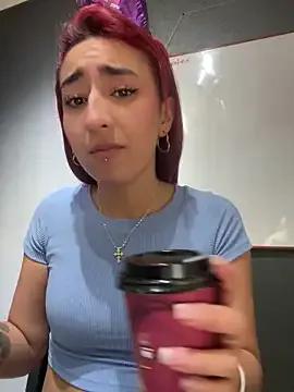 Freechat JuliethaDemon_ on StripChat