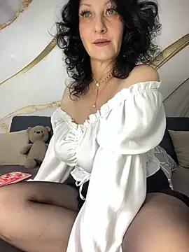 Freechat Katie-n on StripChat