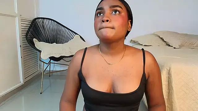 Freechat kayna_gomez on StripChat