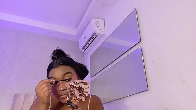 Freechat kayna_gomez on StripChat