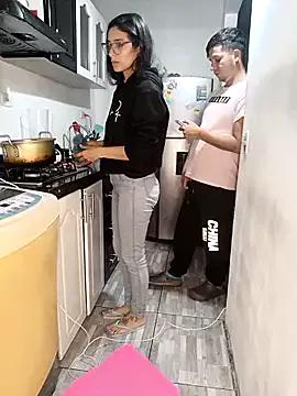 Freechat kingofqueenxxx on StripChat