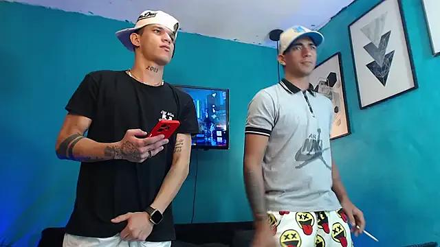 Freechat Kings_of_heaven on StripChat