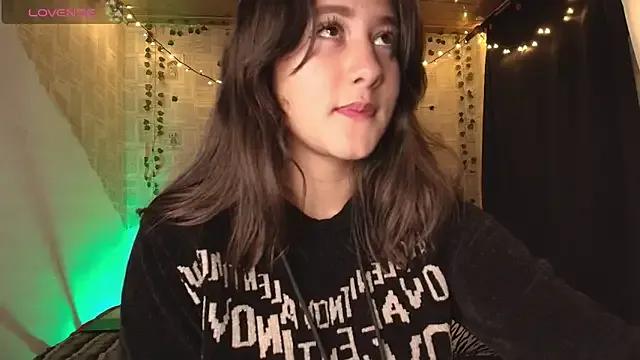 kisstarxxx on StripChat 