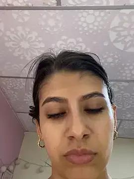 Lenapink19 — Undress me and rub my pussy