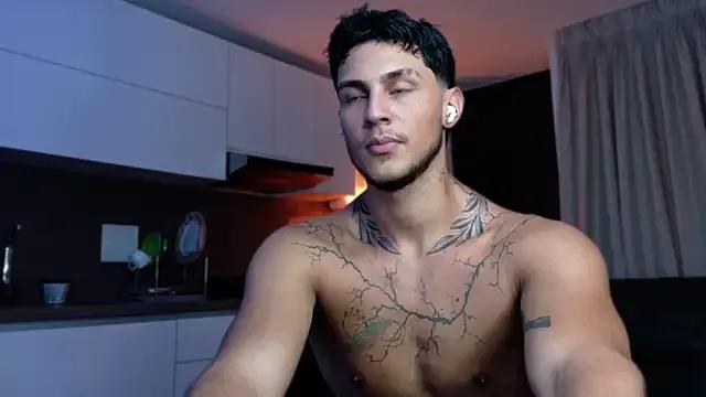 LeoCavalli_ — full naked