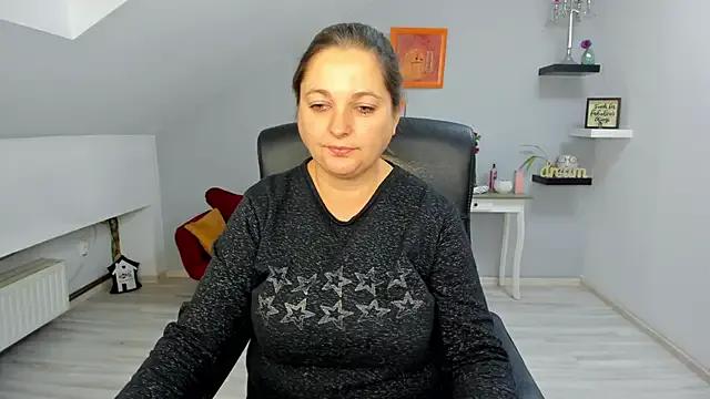 LollaGirl on StripChat 