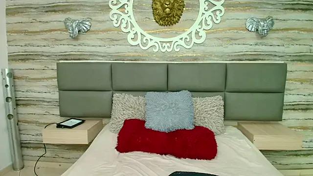 Freechat Lovers_21 on StripChat