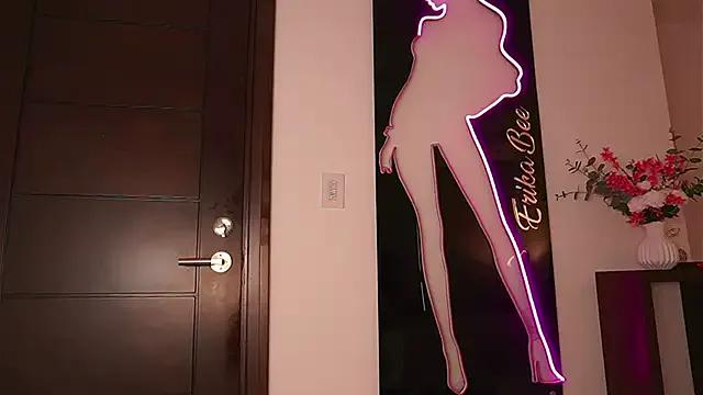 Freechat LunaMystyque on StripChat