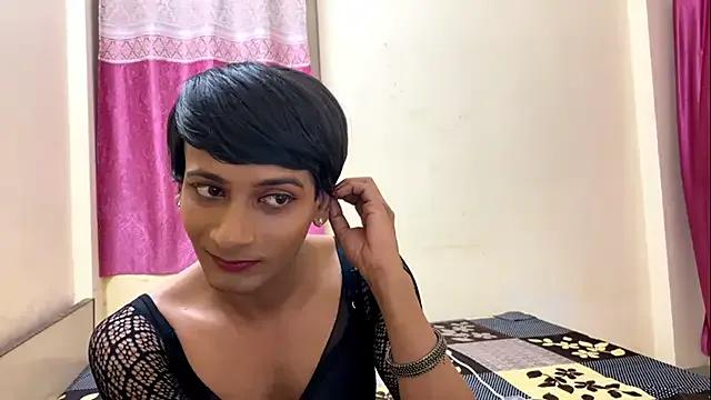 Freechat LuvLayla on StripChat