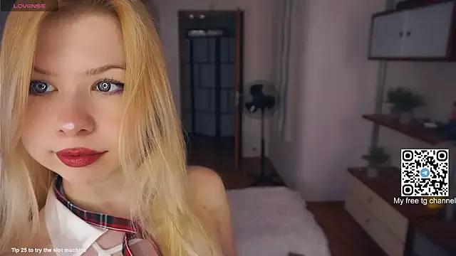 Freechat LynetHakes on StripChat