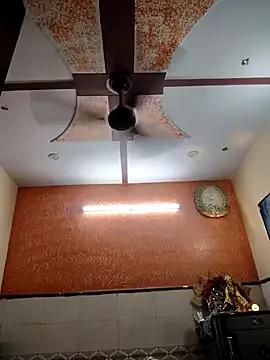 Freechat meenu_bhabhi547 on StripChat