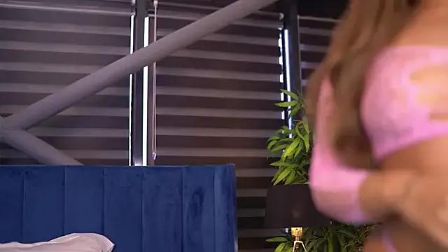 Freechat MillaSerene on StripChat