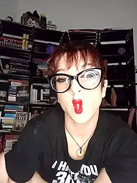 Freechat MirianaB on StripChat