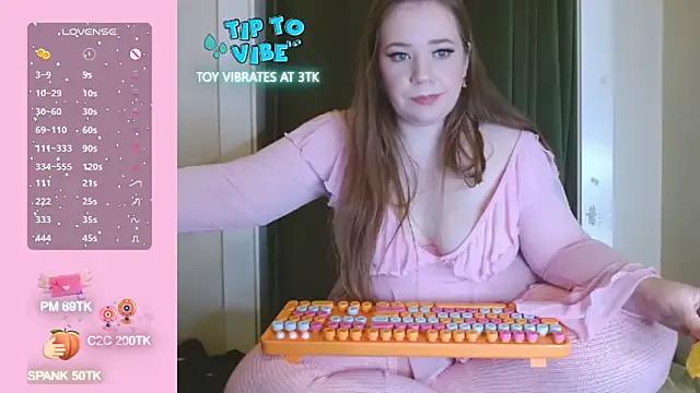 StripChat MissLolaLuxxx is Freechat MissLolaLuxxx — OIL UP TITS