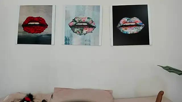 Private Monika-Ruiz on StripChat