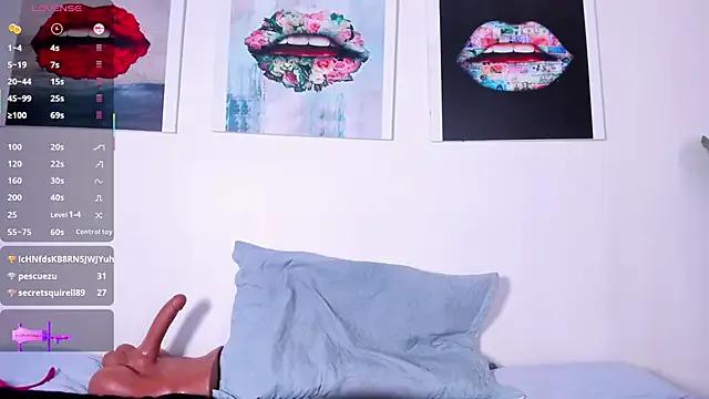 Private Monika-Ruiz on StripChat