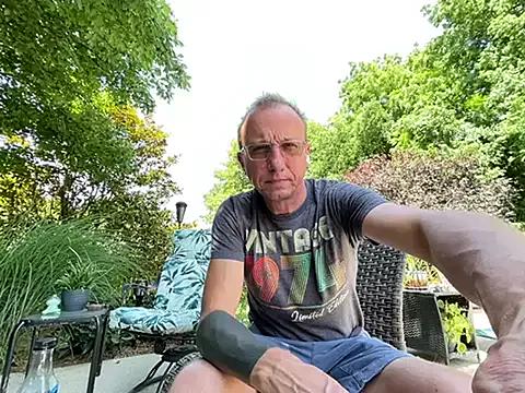 Freechat mouser21212 on StripChat