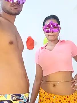 Private new_coupleee on StripChat