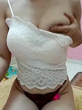 Freechat NT-Kiv on StripChat