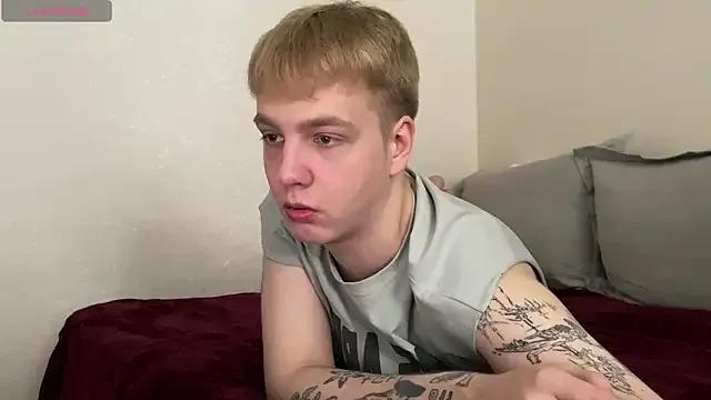 Freechat olivertasty on StripChat